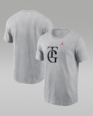 Graphic T-Shirts. Nike JP